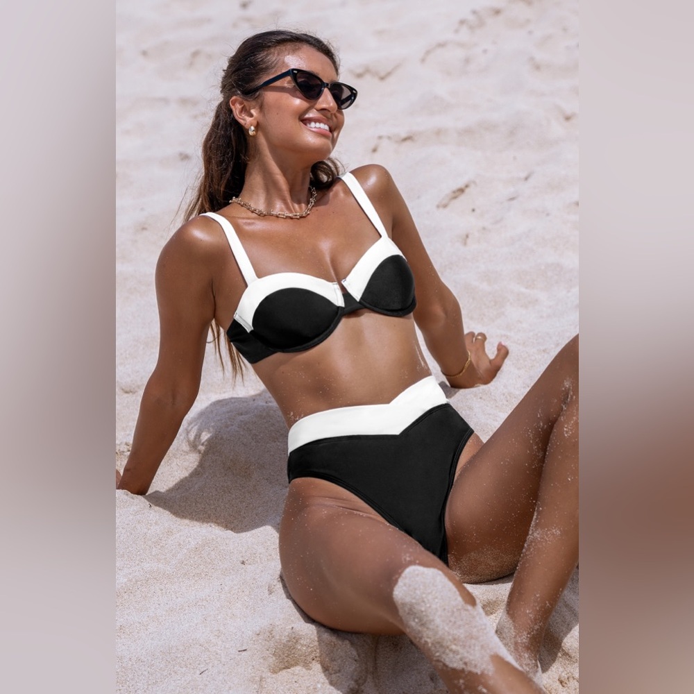CUPSHE JoJo Colorblock Underwire Bikini Top
& V-Waist Bottoms Set, Large, New